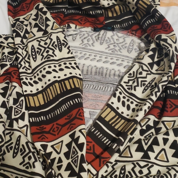 🎊HP🎊New boutique Aztec hooded jacket - Picture 10 of 13